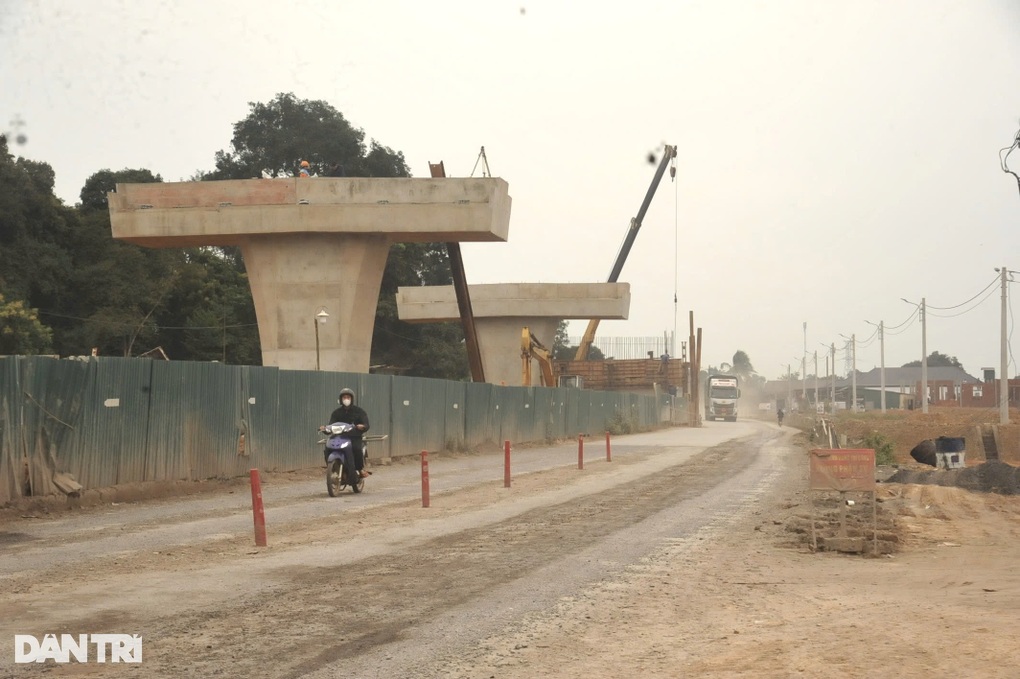 Vướng mặt bằng thi công cao tốc vì một hộ dân - 1 Vướng mặt bằng thi công cao tốc vì một hộ dân - 1