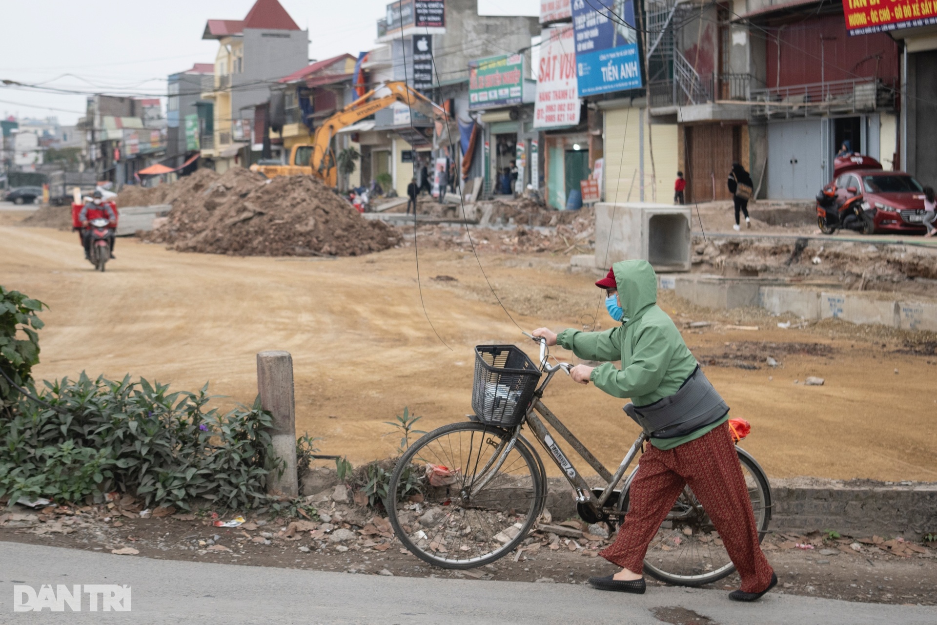 Hà Nội: Tuyến đường cửa ngõ phía Nam cải tạo 15 năm vẫn ngổn ngang - 6 Hà Nội: Tuyến đường cửa ngõ phía Nam cải tạo 15 năm vẫn ngổn ngang - 6