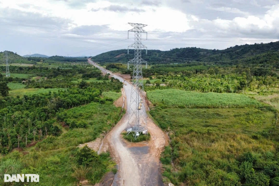 Bộ GTVT đề nghị Đắk Lắk quyết liệt gỡ vướng dự án đường 1.800 tỷ đồng - 2